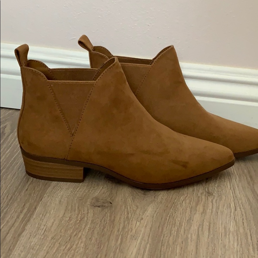 Cognac pointed toe ankle boots